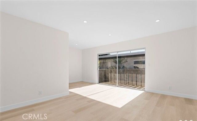 7961 Willis Avenue 17, Panorama City (los Angeles), CA 91402