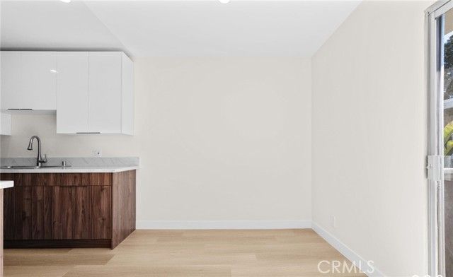 7961 Willis Avenue 17, Panorama City (los Angeles), CA 91402