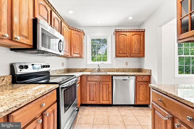 303 LANDSENDE RD, Devon, PA 19333