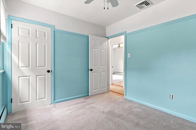303 LANDSENDE RD, Devon, PA 19333