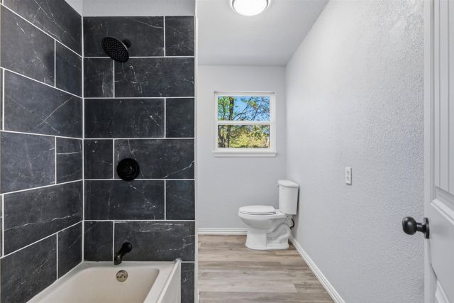 9952 Briar Cove, Wills Point, TX 75169