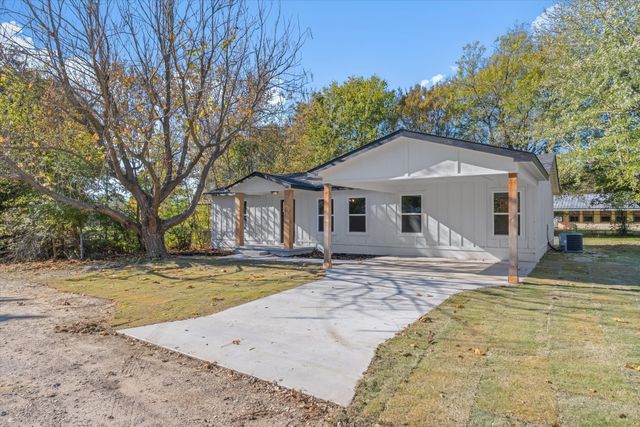 9952 Briar Cove, Wills Point, TX 75169