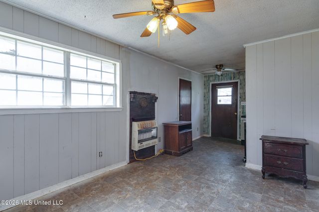 286 Tucker Road, Holly Springs, MS 38635