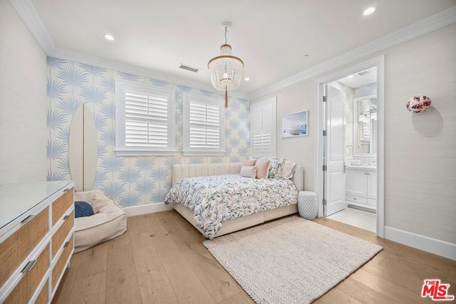 4257 Farmdale Avenue, Studio City, CA 91604