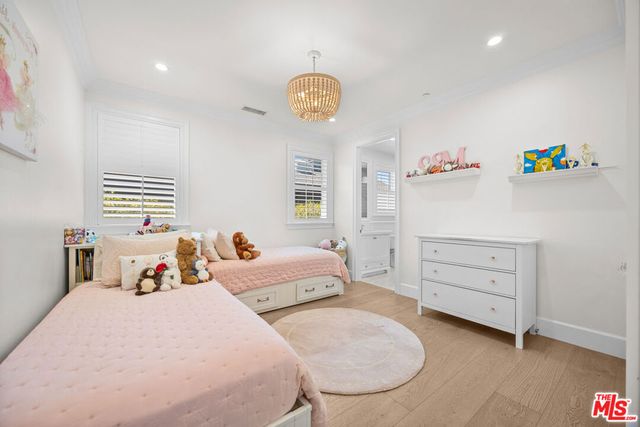 4257 Farmdale Avenue, Studio City, CA 91604