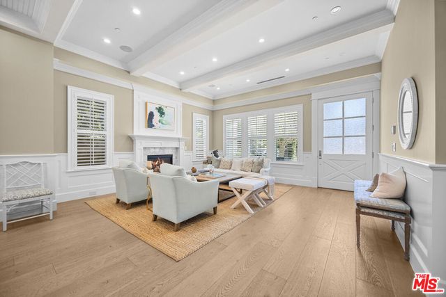 4257 Farmdale Avenue, Studio City, CA 91604