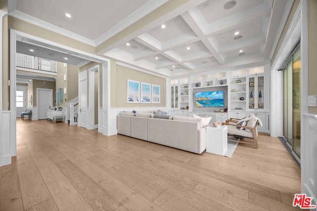4257 Farmdale Avenue, Studio City, CA 91604