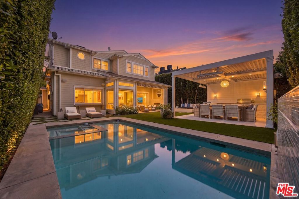 4257 Farmdale Avenue, Studio City, CA 91604