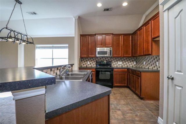 1501 Canvasback, Aubrey, TX 76227