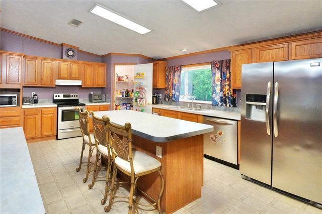 2482 S WAKULLA POINT, Homosassa, FL 34448