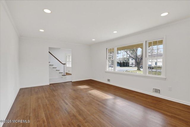 15 Harbor Court, West Long Branch, NJ 07764