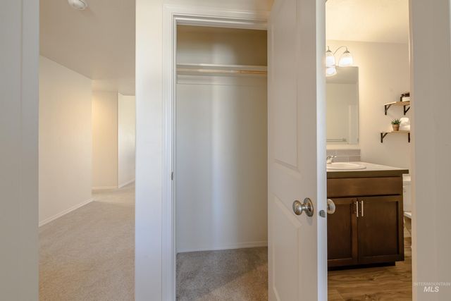 521 Bolson Pl, Caldwell, ID 83605