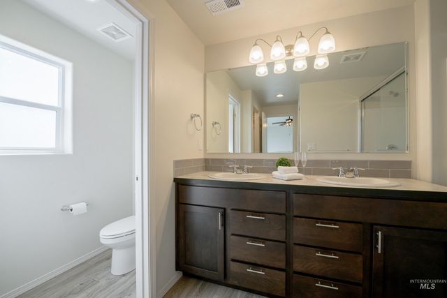 521 Bolson Pl, Caldwell, ID 83605