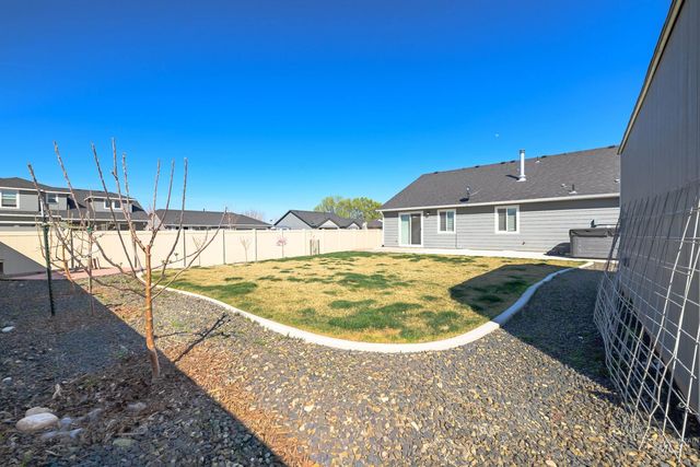 521 Bolson Pl, Caldwell, ID 83605