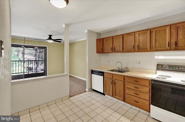 1-C OLYMPIC DR, Reading, PA 19607