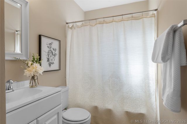 1604 N Atlanta Street, Owasso, OK 74055