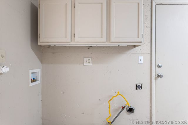 1604 N Atlanta Street, Owasso, OK 74055