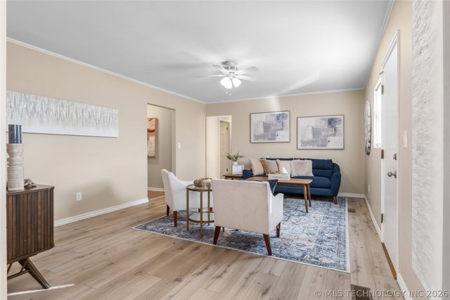 1604 N Atlanta Street, Owasso, OK 74055