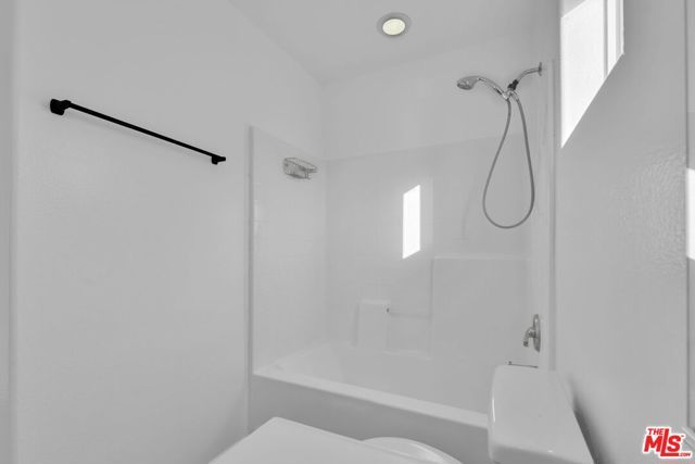 30940 Robert Road, Thousand Palms, CA 92276