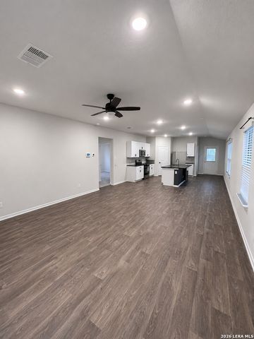 10516 Pomme, San Antonio, TX 78252