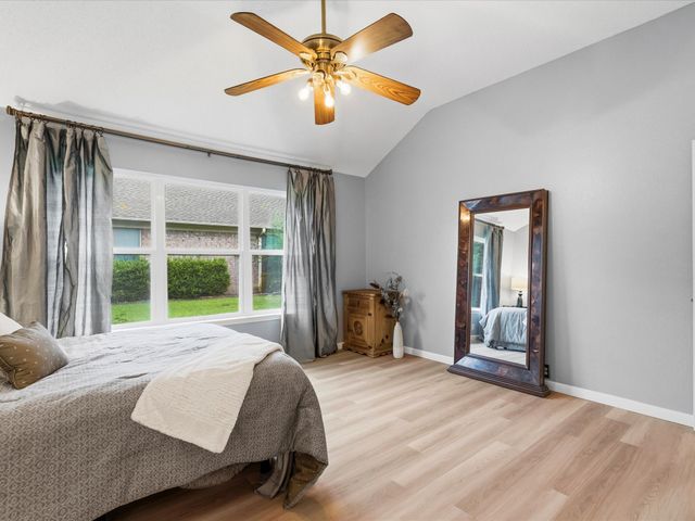 903 Santa Fe Drive, Saginaw, TX 76131