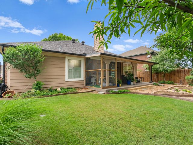 903 Santa Fe Drive, Saginaw, TX 76131