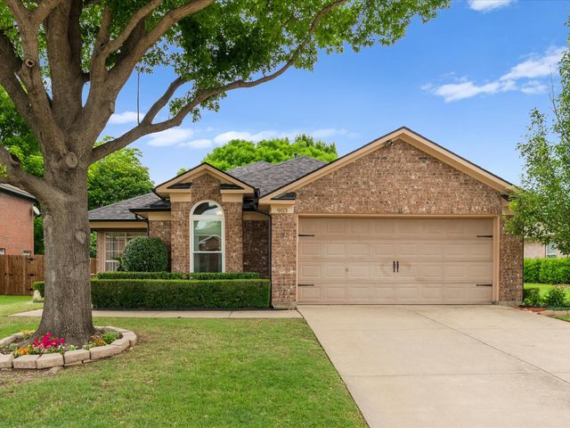 903 Santa Fe Drive, Saginaw, TX 76131