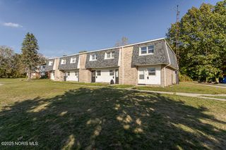 1322 Brooke Park Drive, Toledo, OH 43612