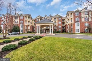 1114 COLTS CIR #B, Lawrence Township, NJ 08648