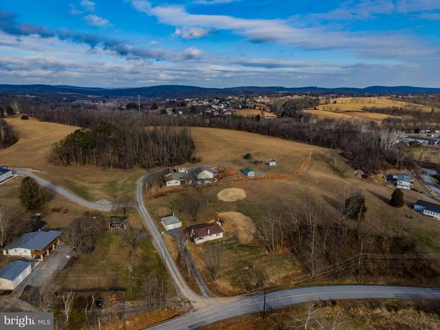 145 PISGAH STATE RD, Shermans Dale, PA 17090