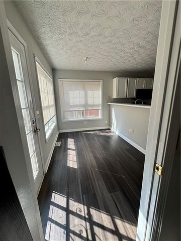 75 Davis Mill Court, Lawrenceville, GA 30044