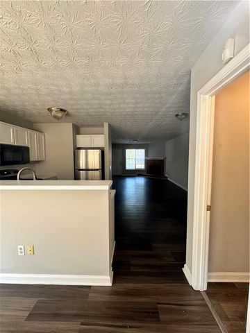 75 Davis Mill Court, Lawrenceville, GA 30044