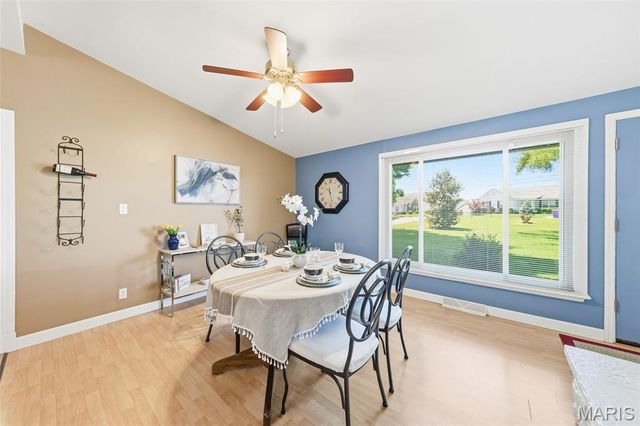 12125 Old Saint Charles Road, Bridgeton, MO 63044