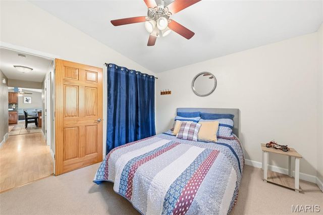 12125 Old Saint Charles Road, Bridgeton, MO 63044