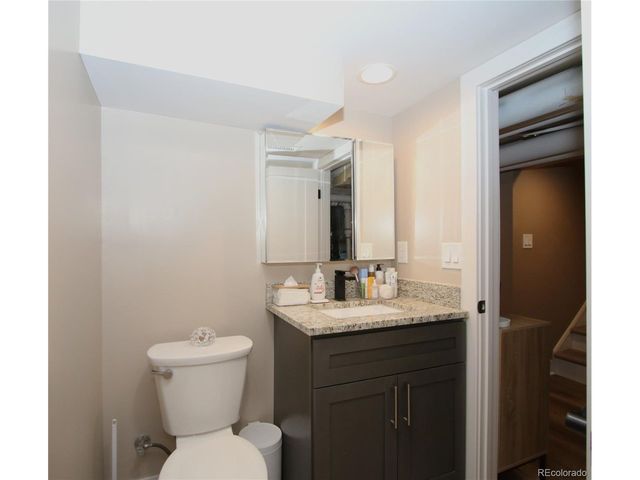 150 S Pierce St, Lakewood, CO 80226
