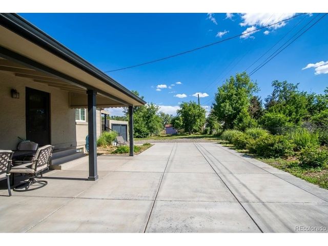 150 S Pierce St, Lakewood, CO 80226