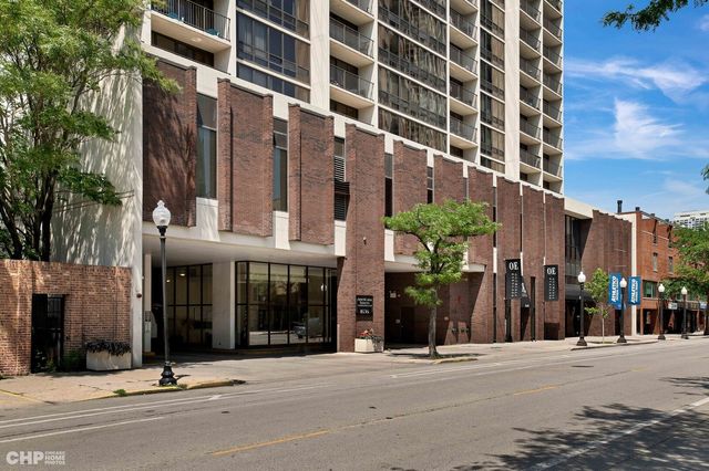 1636 N Wells Street 1001, Chicago, IL 60614