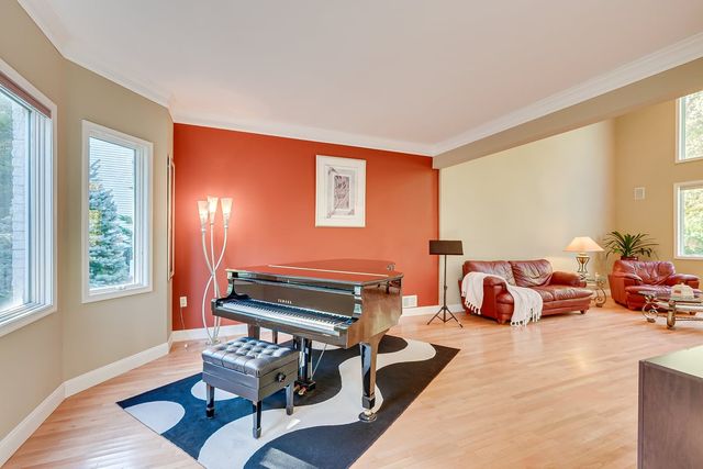 117 Rolling Hill Drive, Morganville, NJ 07751