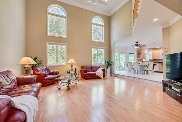 117 Rolling Hill Drive, Morganville, NJ 07751
