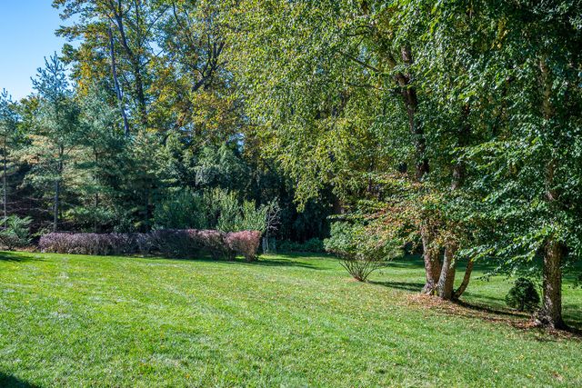 117 Rolling Hill Drive, Morganville, NJ 07751