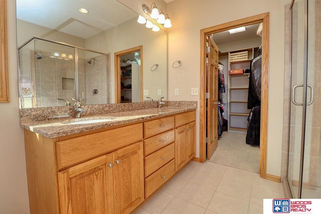 1900 N 129th Street, Lincoln, NE 68527