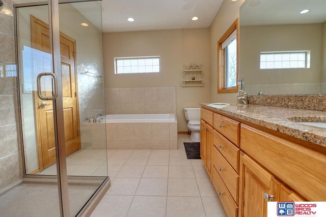 1900 N 129th Street, Lincoln, NE 68527