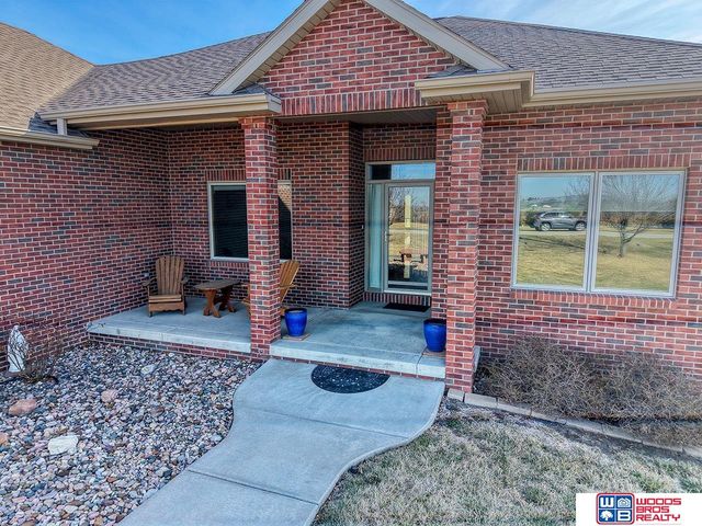 1900 N 129th Street, Lincoln, NE 68527