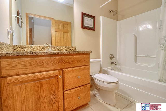 1900 N 129th Street, Lincoln, NE 68527