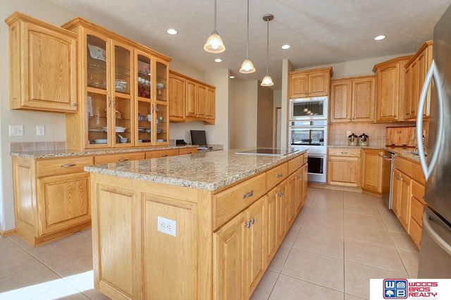 1900 N 129th Street, Lincoln, NE 68527