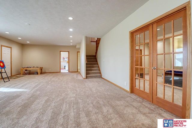 1900 N 129th Street, Lincoln, NE 68527