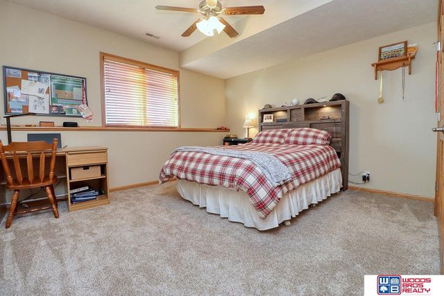 1900 N 129th Street, Lincoln, NE 68527