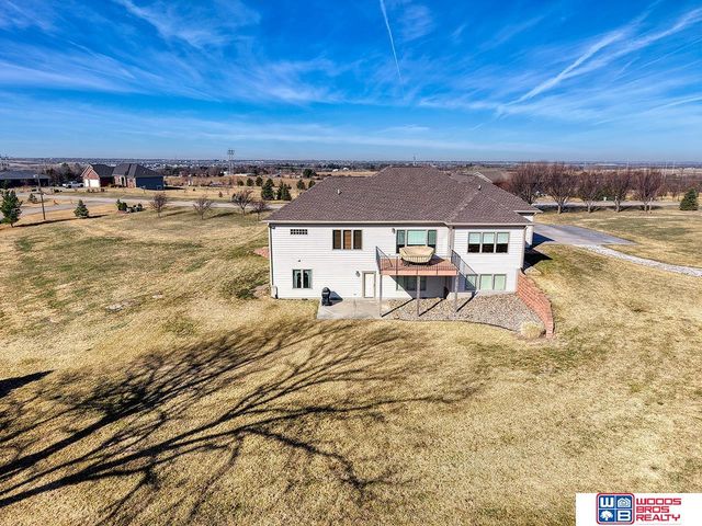 1900 N 129th Street, Lincoln, NE 68527