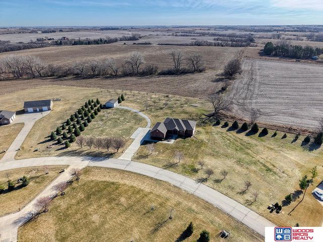 1900 N 129th Street, Lincoln, NE 68527