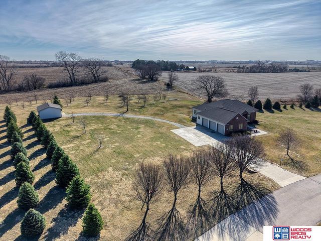 1900 N 129th Street, Lincoln, NE 68527